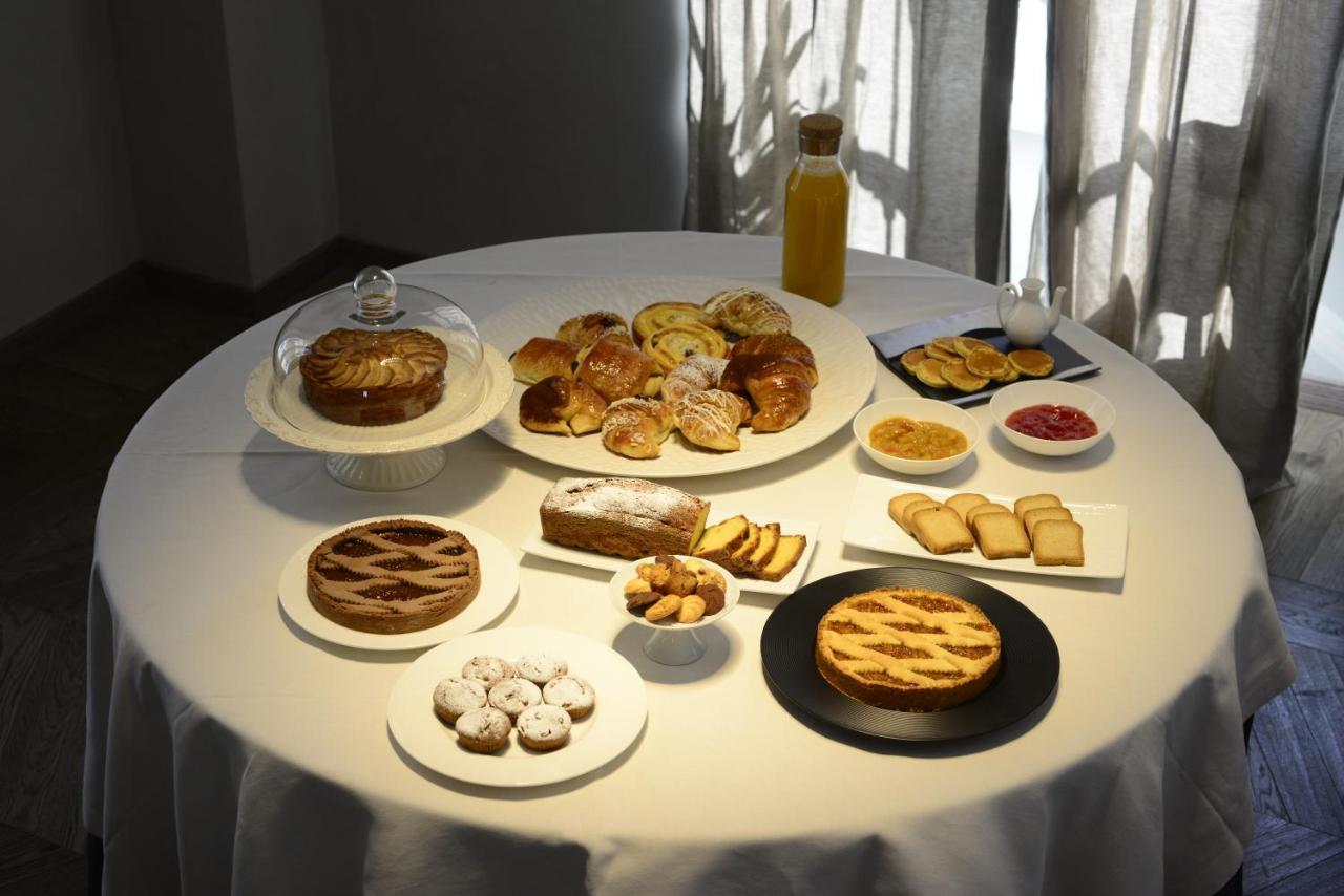 Hotel Repubblica 55 Biella Eksteriør billede