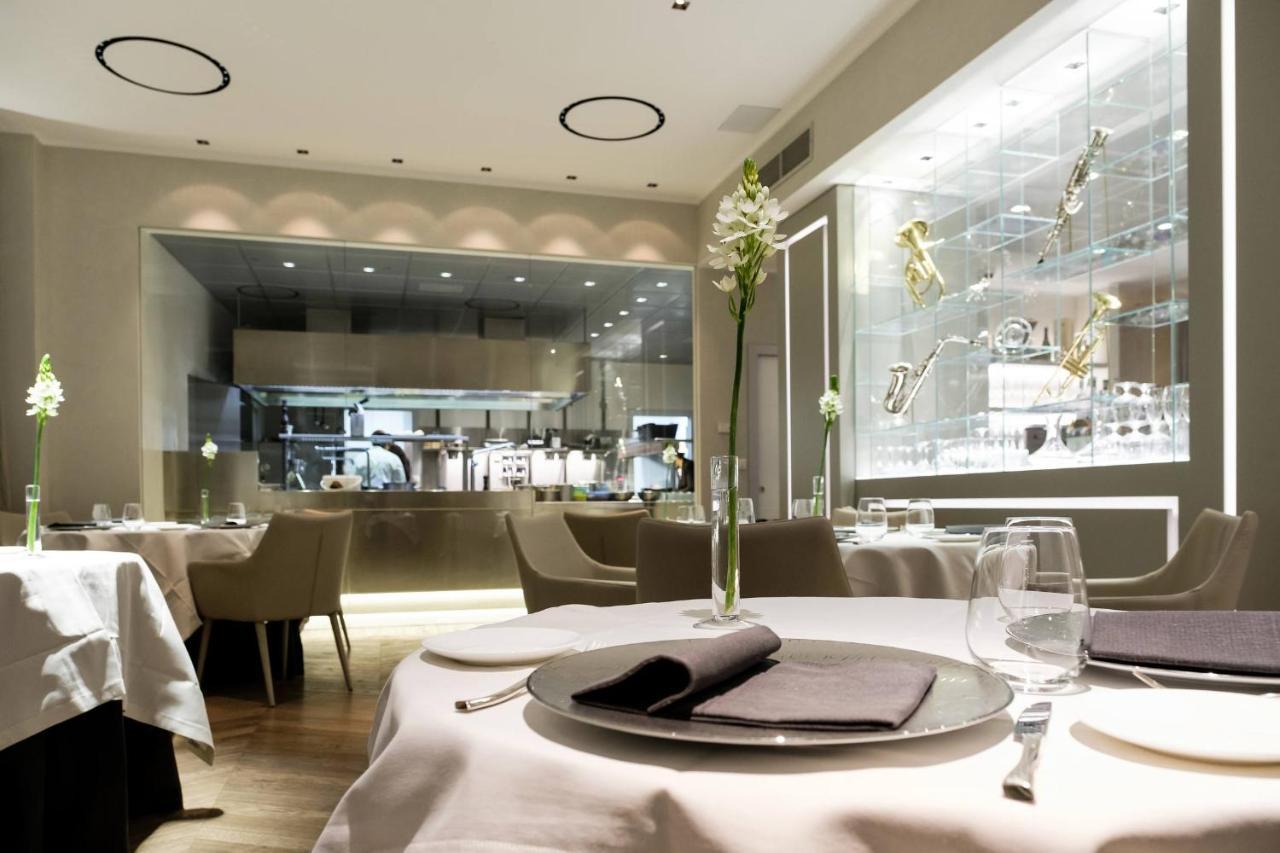 Hotel Repubblica 55 Biella Eksteriør billede